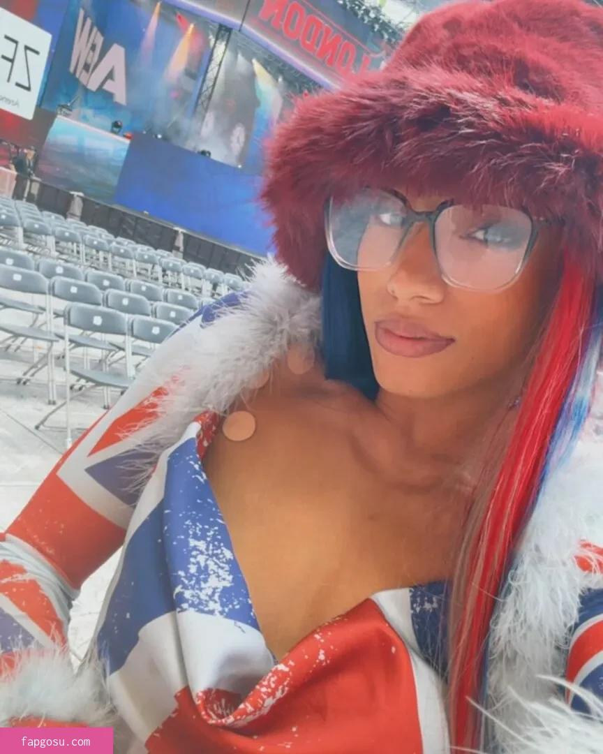 Sasha Banks