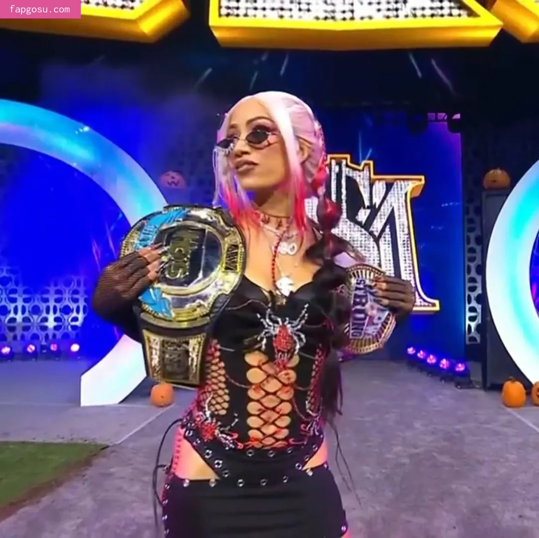 Sasha Banks