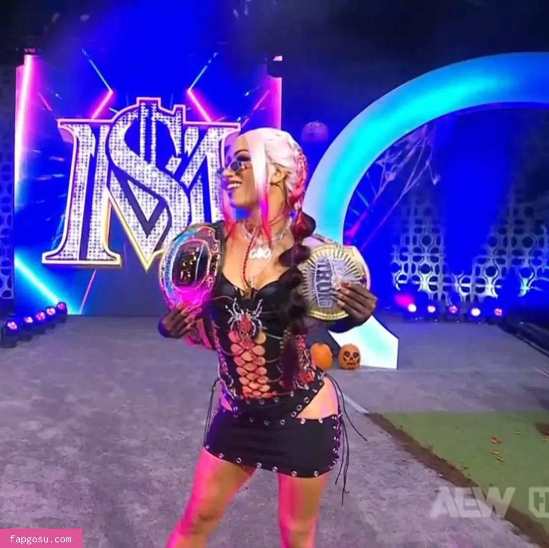Sasha Banks