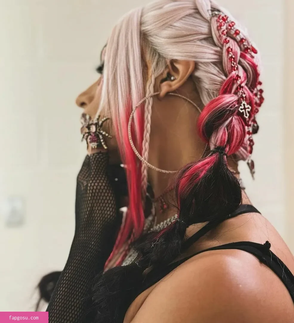 Sasha Banks