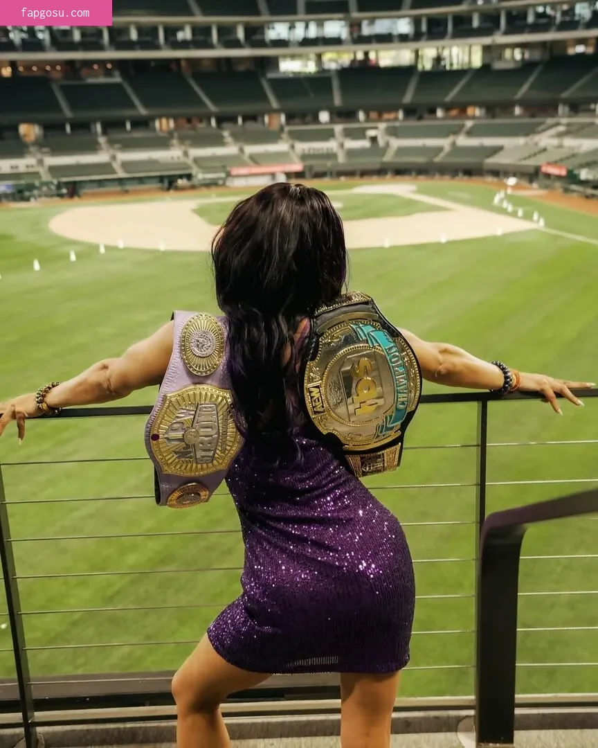 Sasha Banks