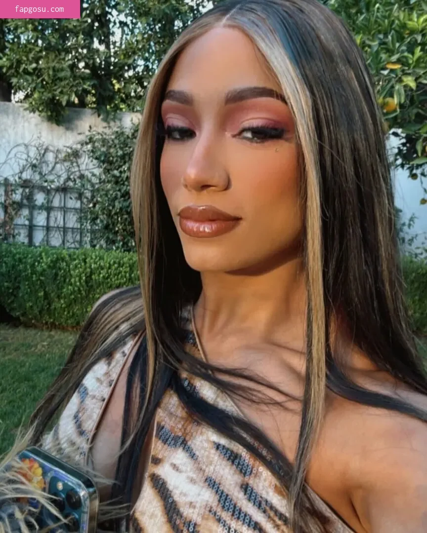 Sasha Banks