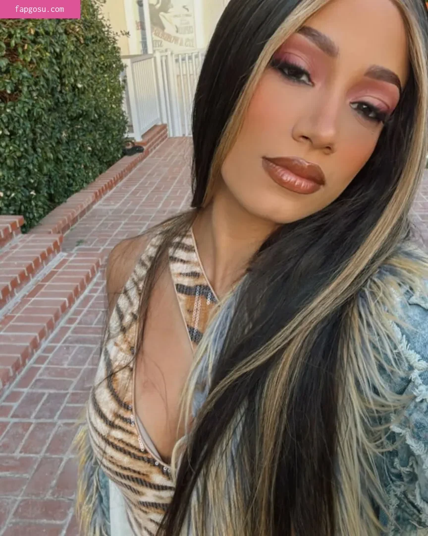Sasha Banks