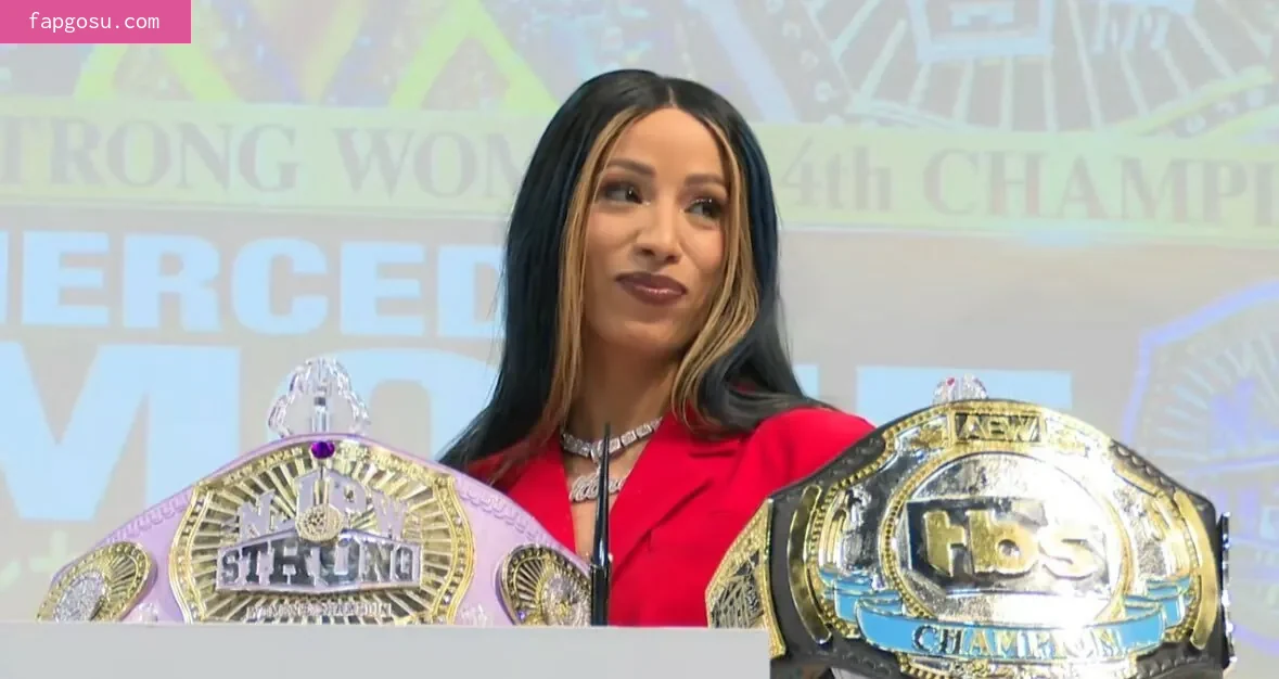 Sasha Banks