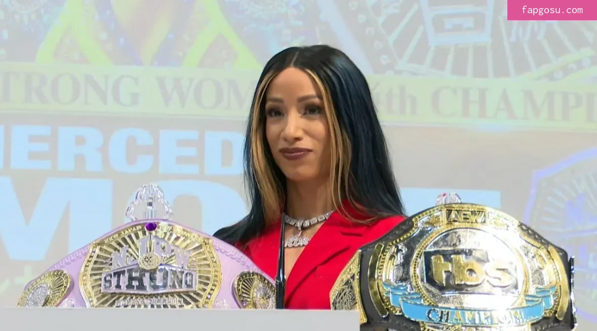 Sasha Banks