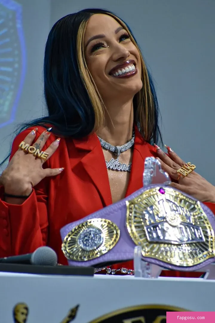 Sasha Banks