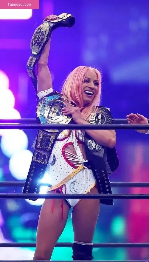 Sasha Banks