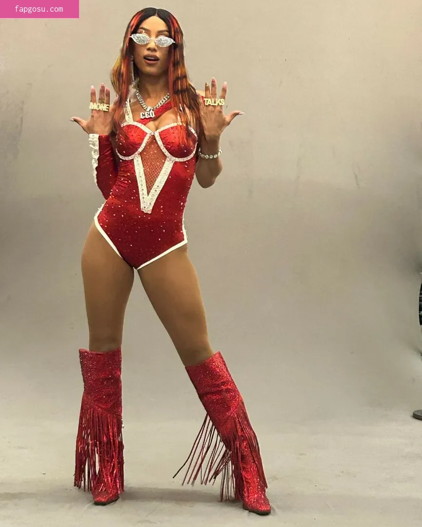 Sasha Banks