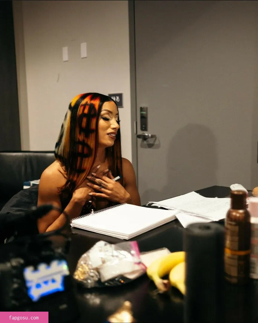 Sasha Banks