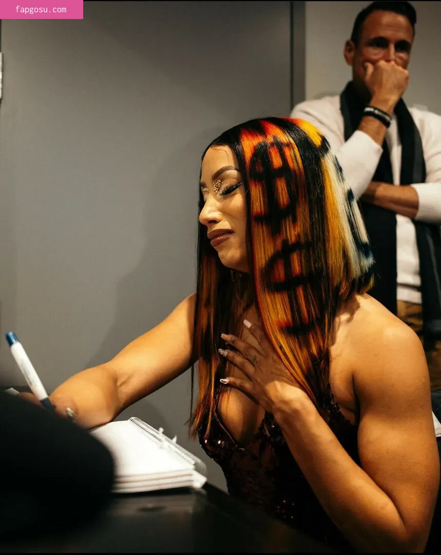 Sasha Banks