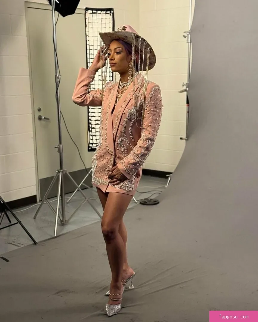 Sasha Banks
