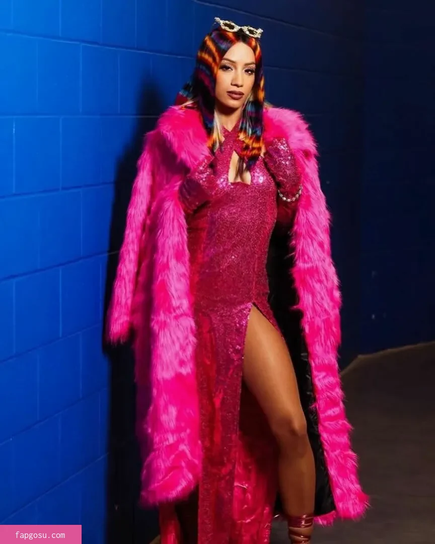 Sasha Banks