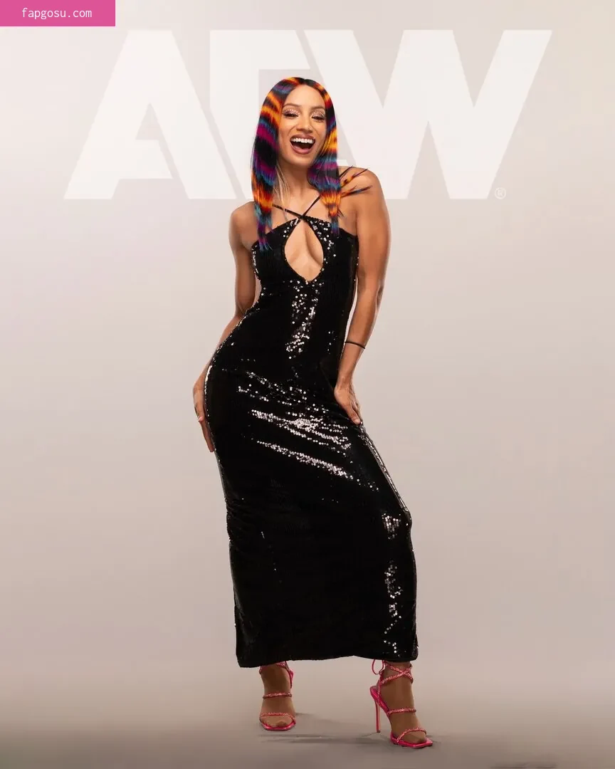 Sasha Banks