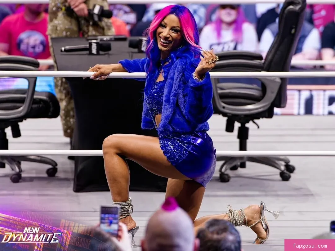 Sasha Banks