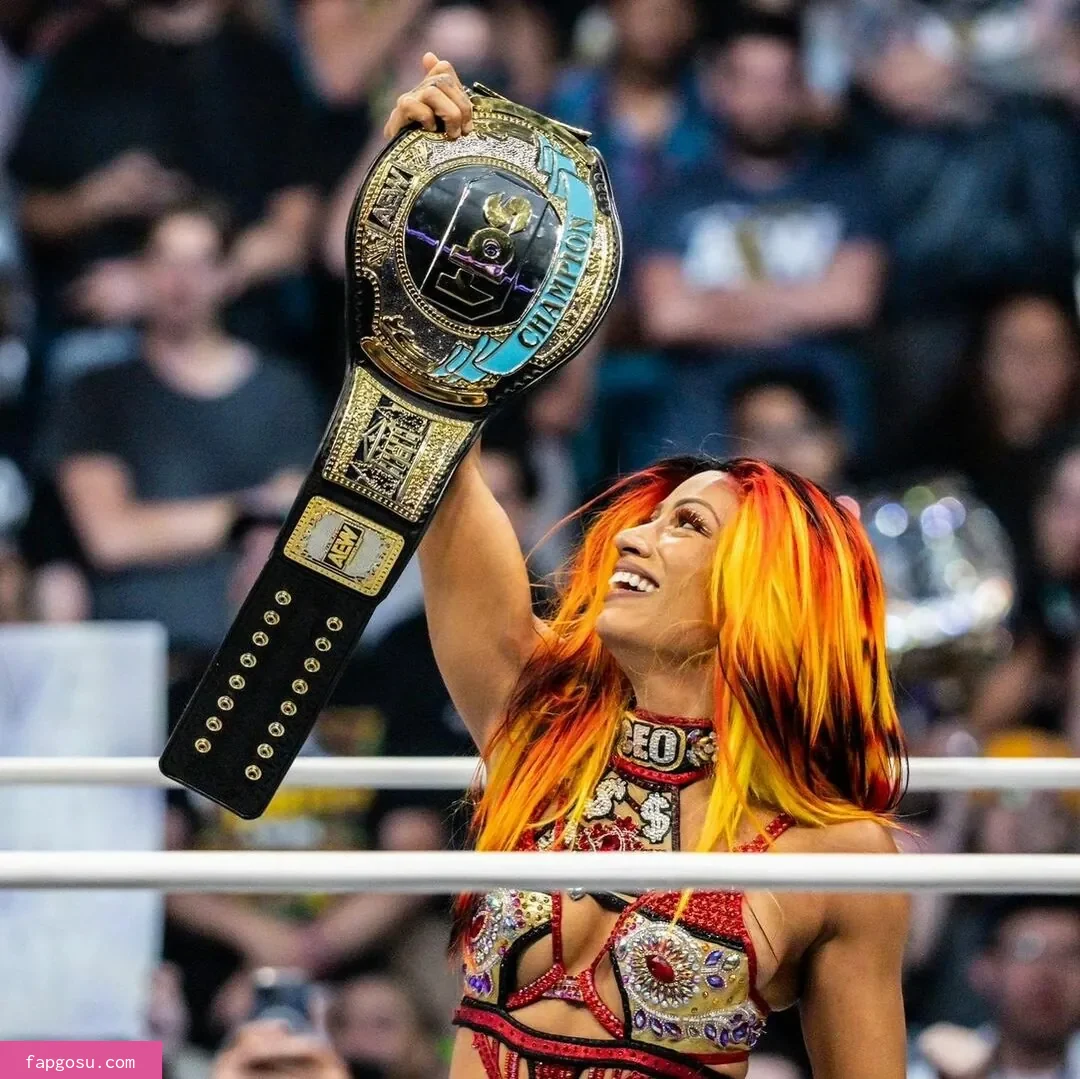 Sasha Banks