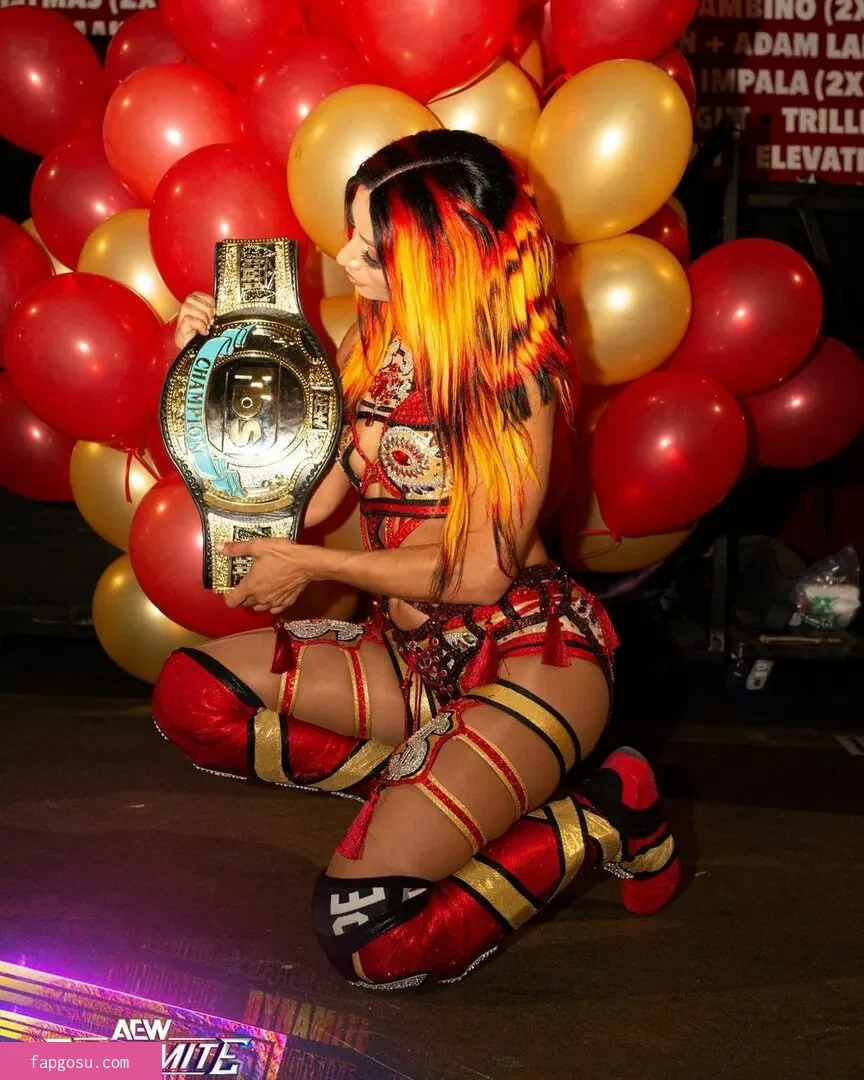 Sasha Banks