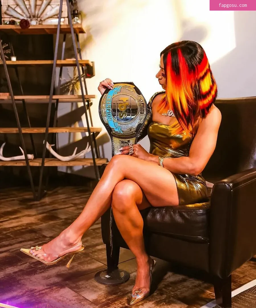 Sasha Banks