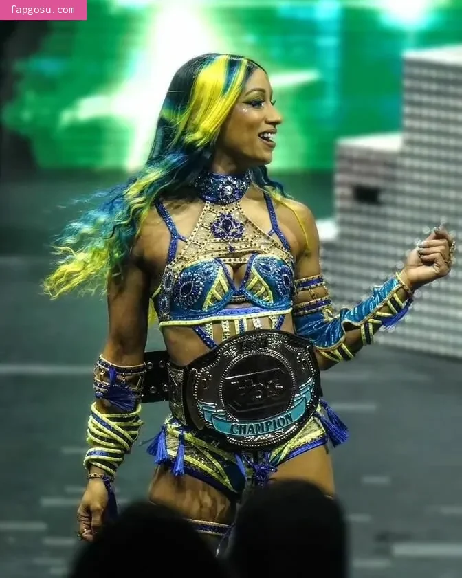 Sasha Banks