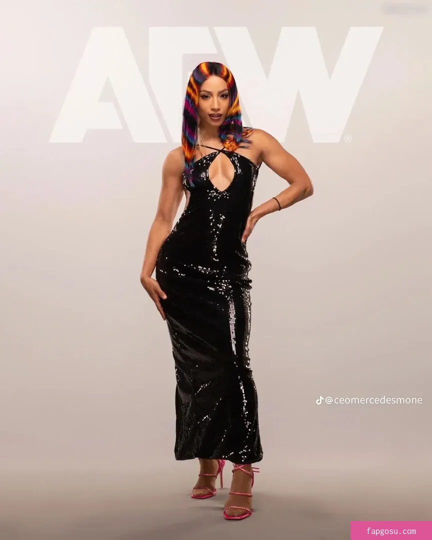 Sasha Banks