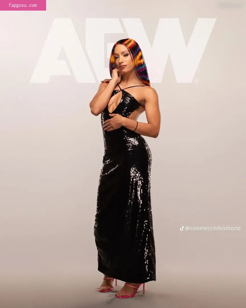 Sasha Banks