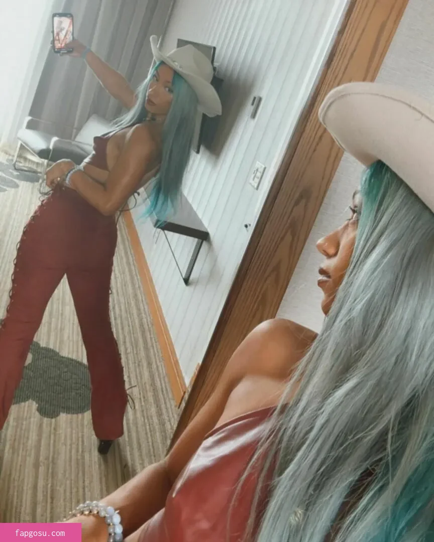 Sasha Banks