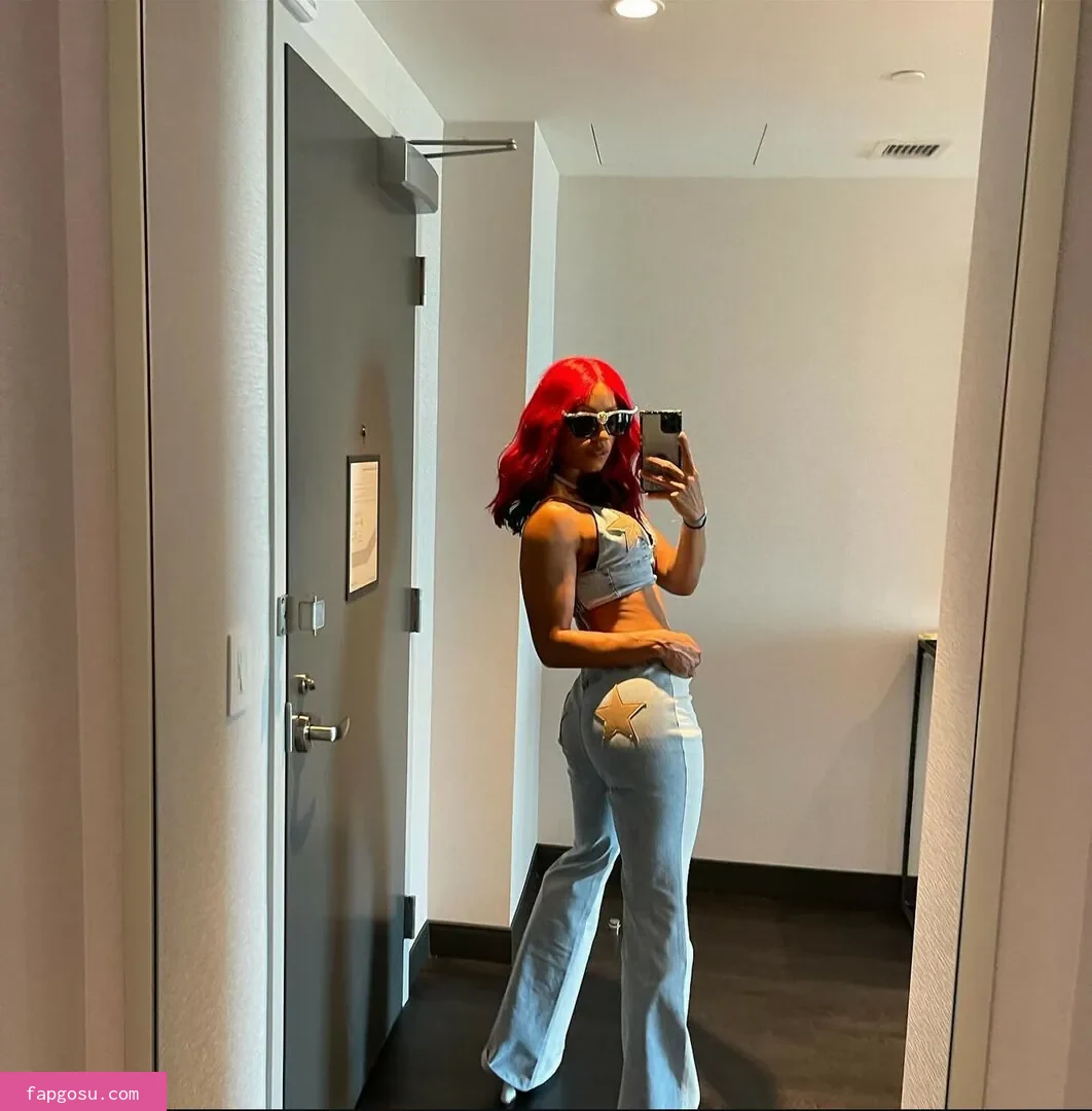 Sasha Banks