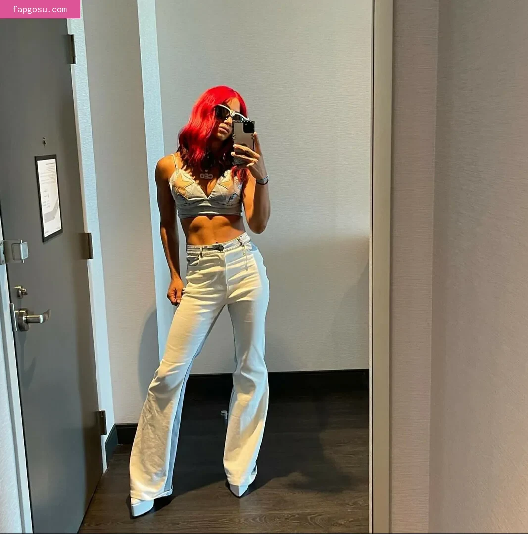 Sasha Banks