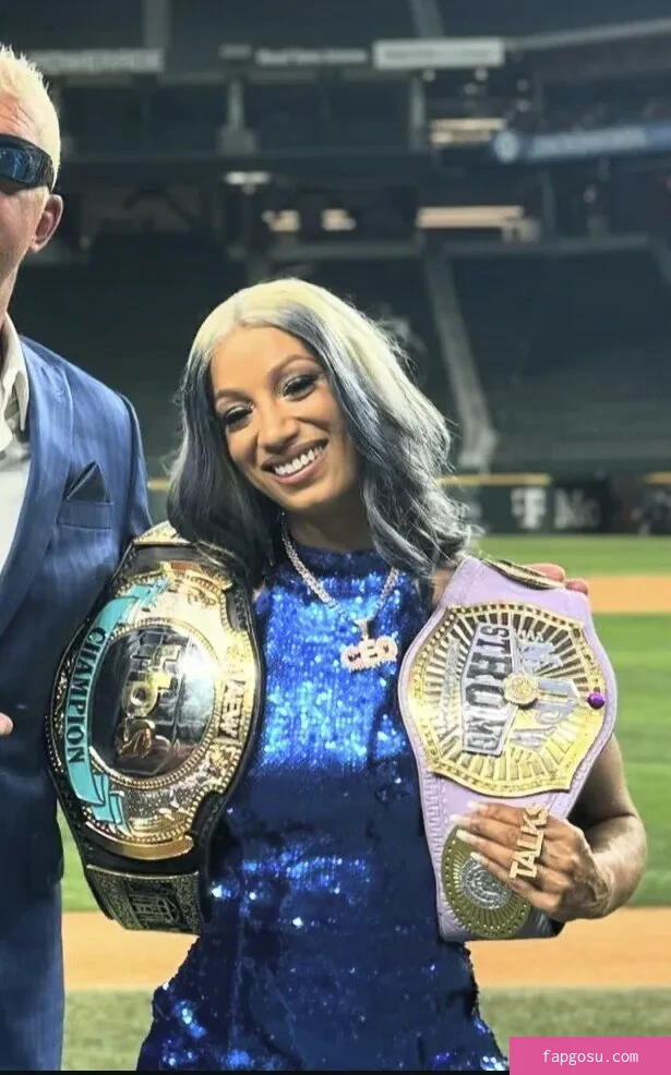 Sasha Banks