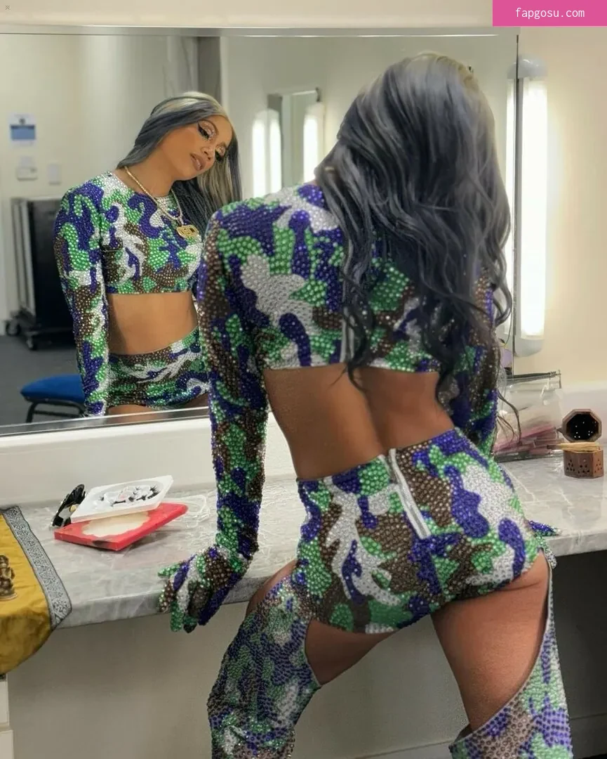Sasha Banks