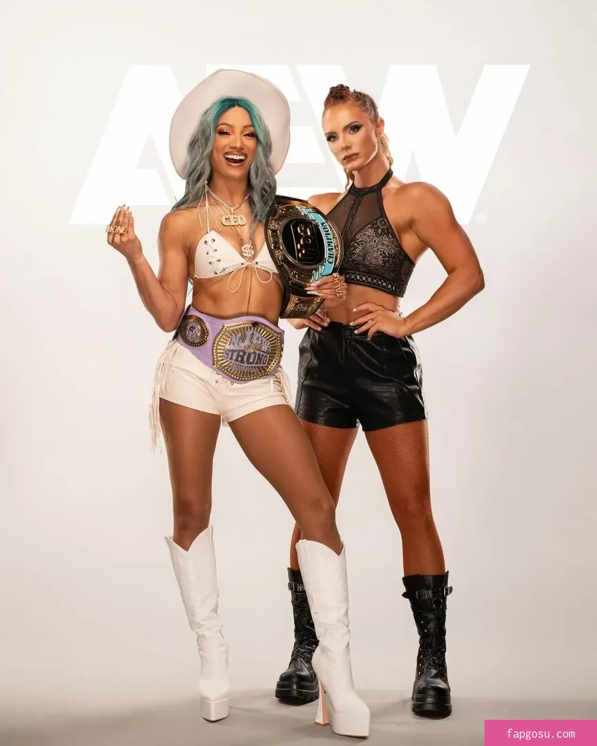 Sasha Banks