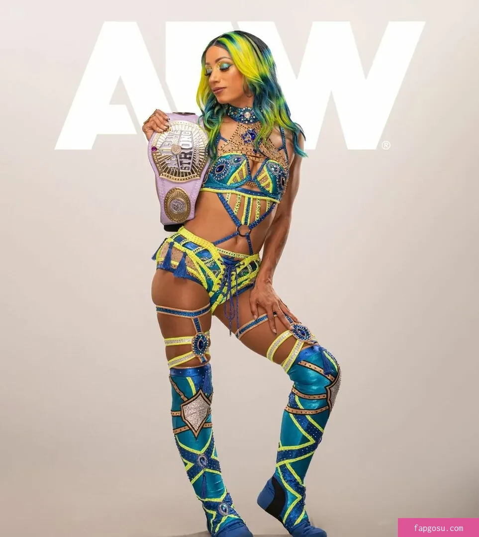 Sasha Banks
