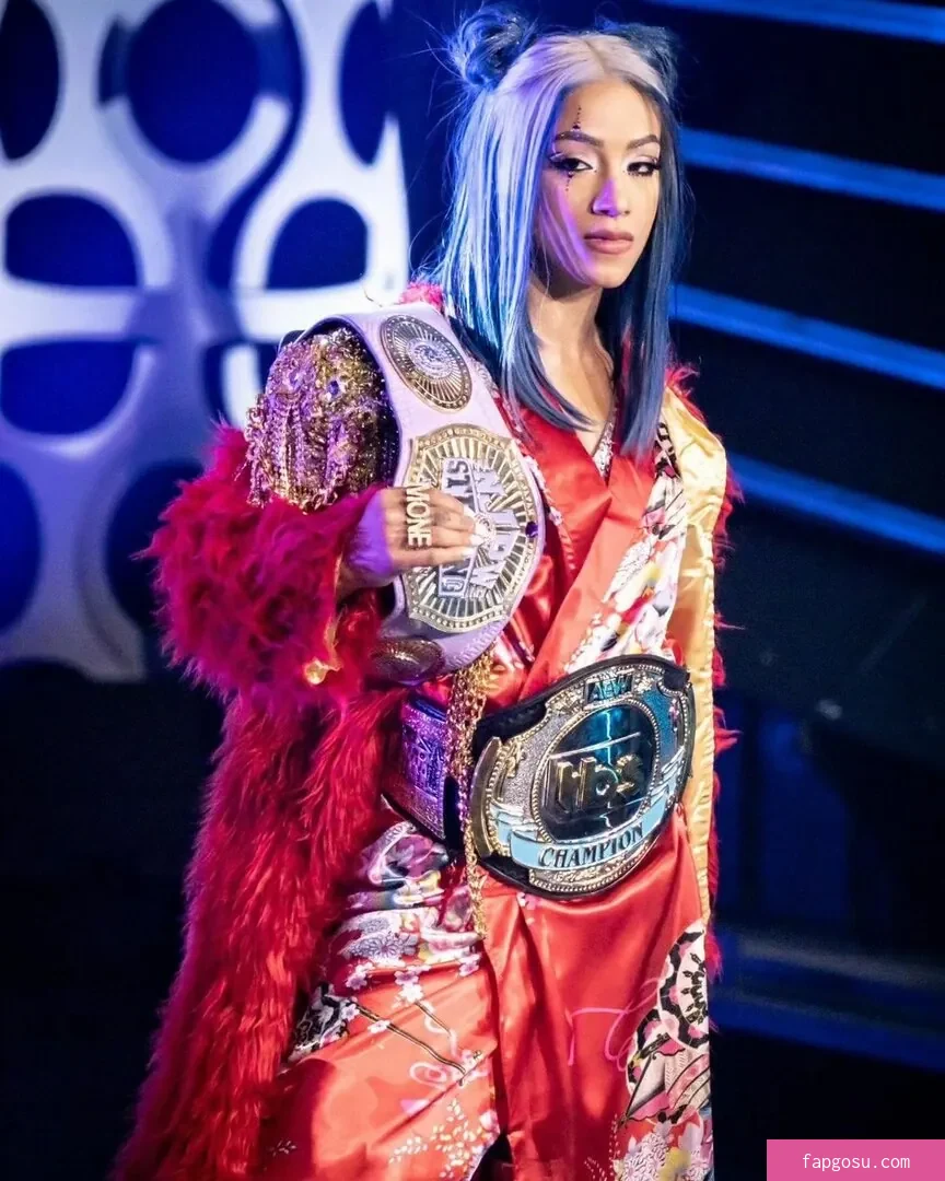 Sasha Banks
