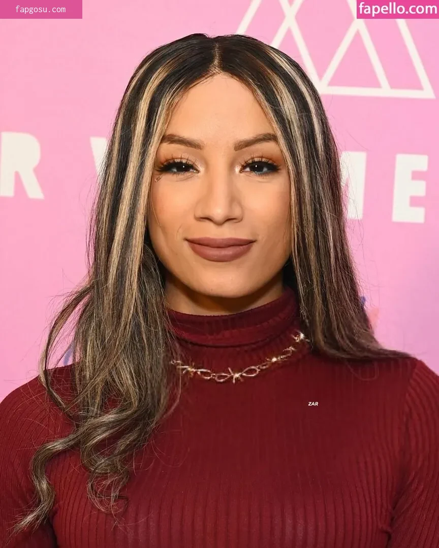Sasha Banks