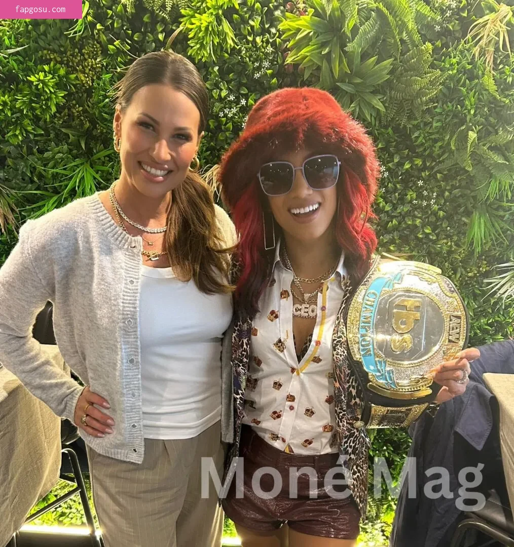 Sasha Banks