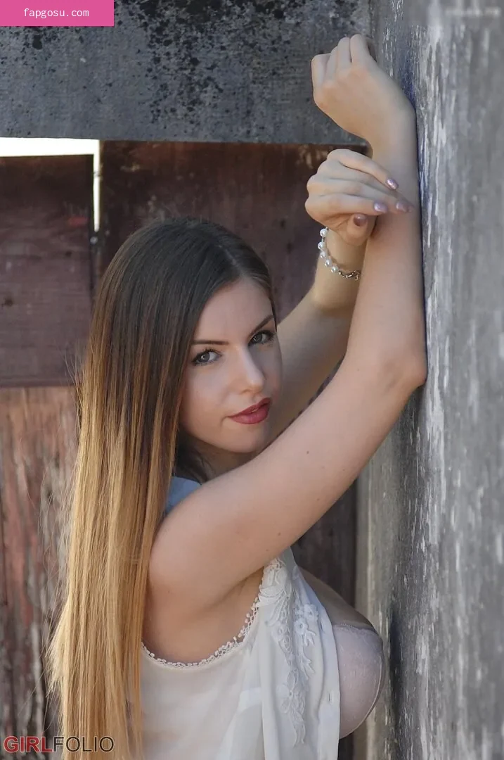 Stella Cox