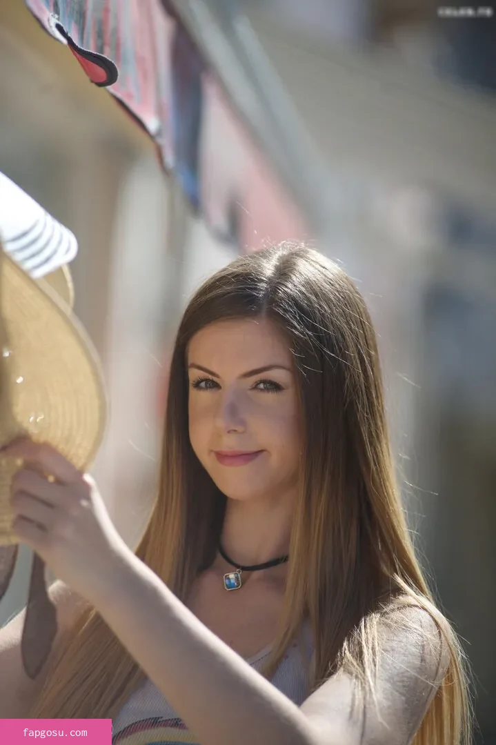 Stella Cox