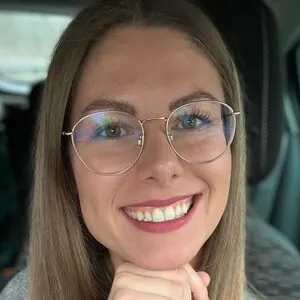 Sarah F*llmann