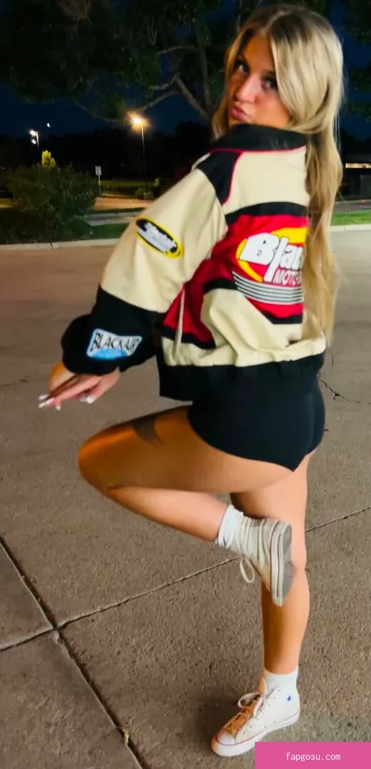 Sarah Lindstrom