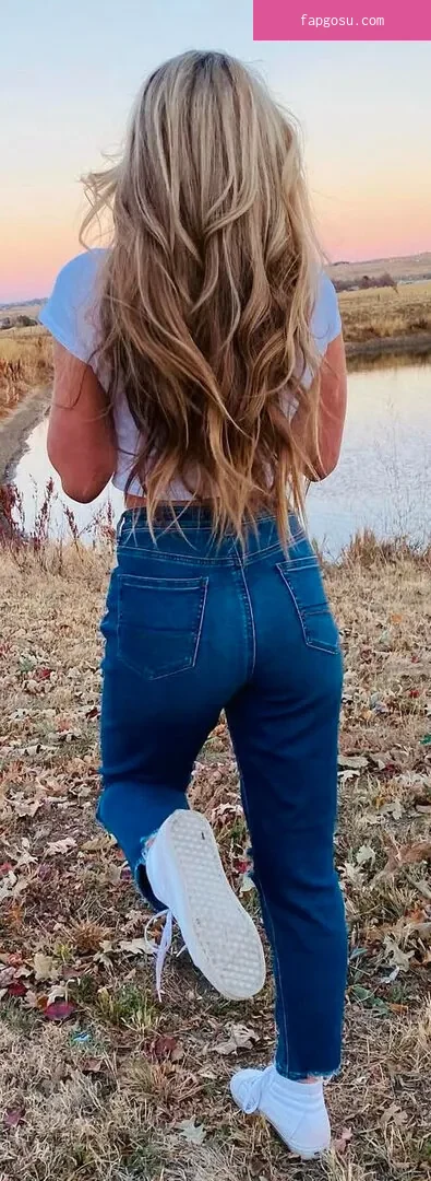 Sarah Lindstrom