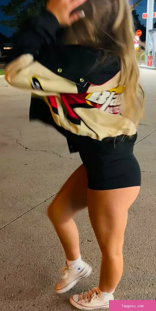 Sarah Lindstrom