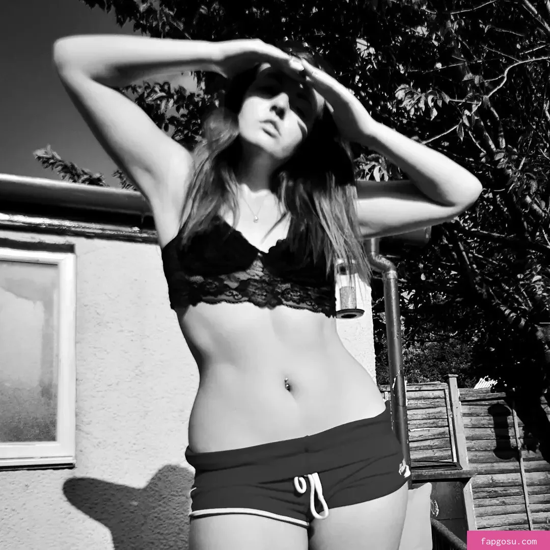 Suzy Lu