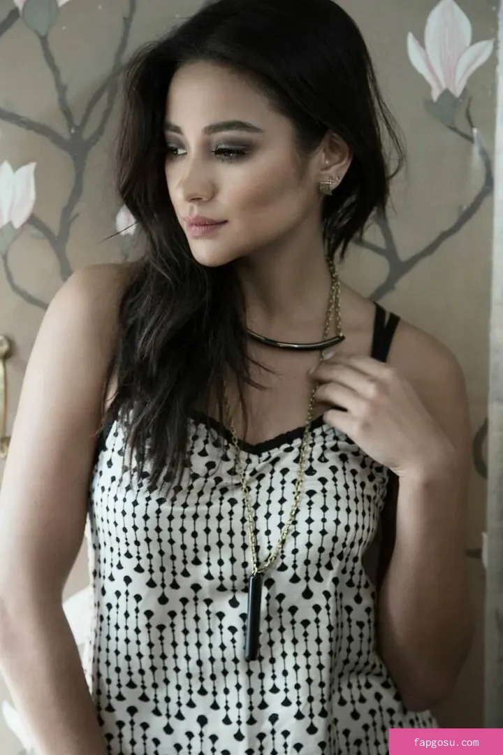 Shay Mitchell