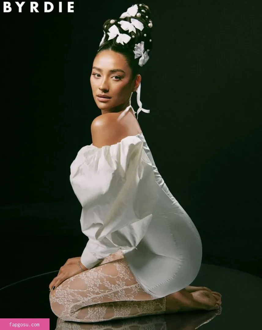 Shay Mitchell