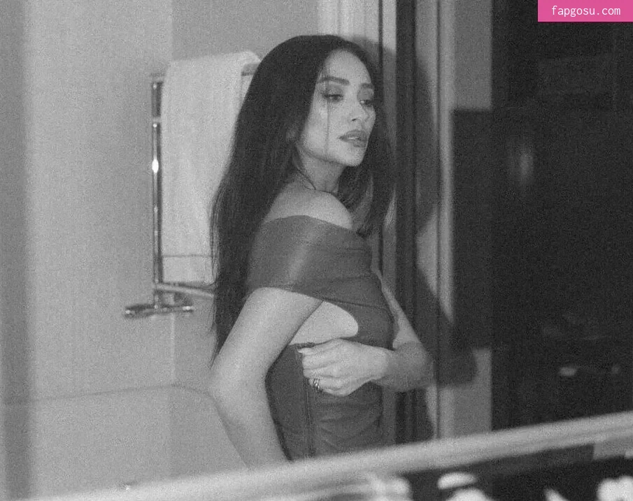 Shay Mitchell