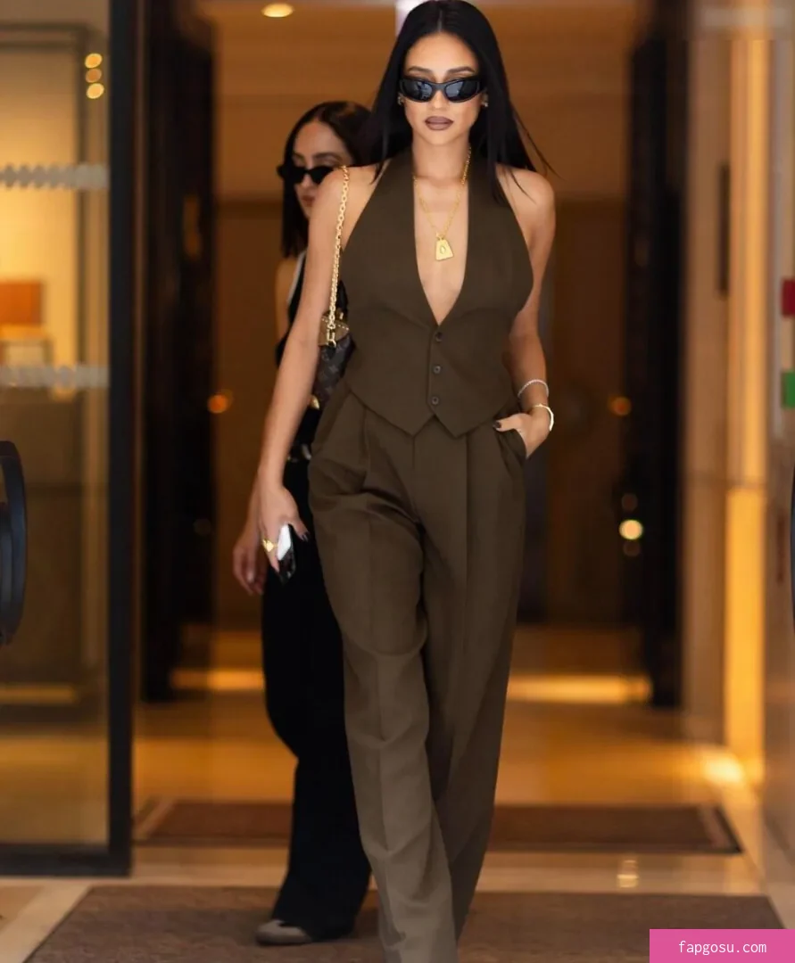 Shay Mitchell