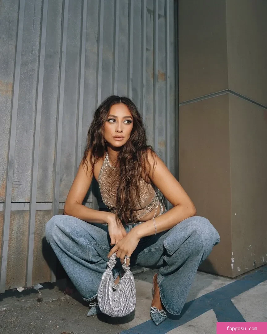 Shay Mitchell