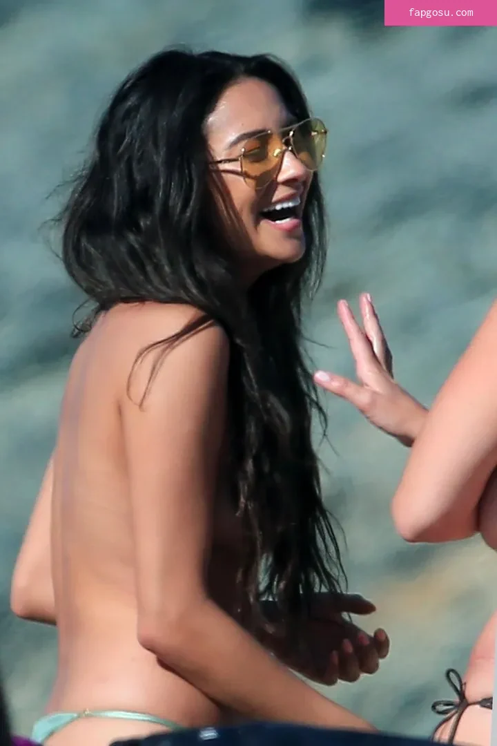 Shay Mitchell