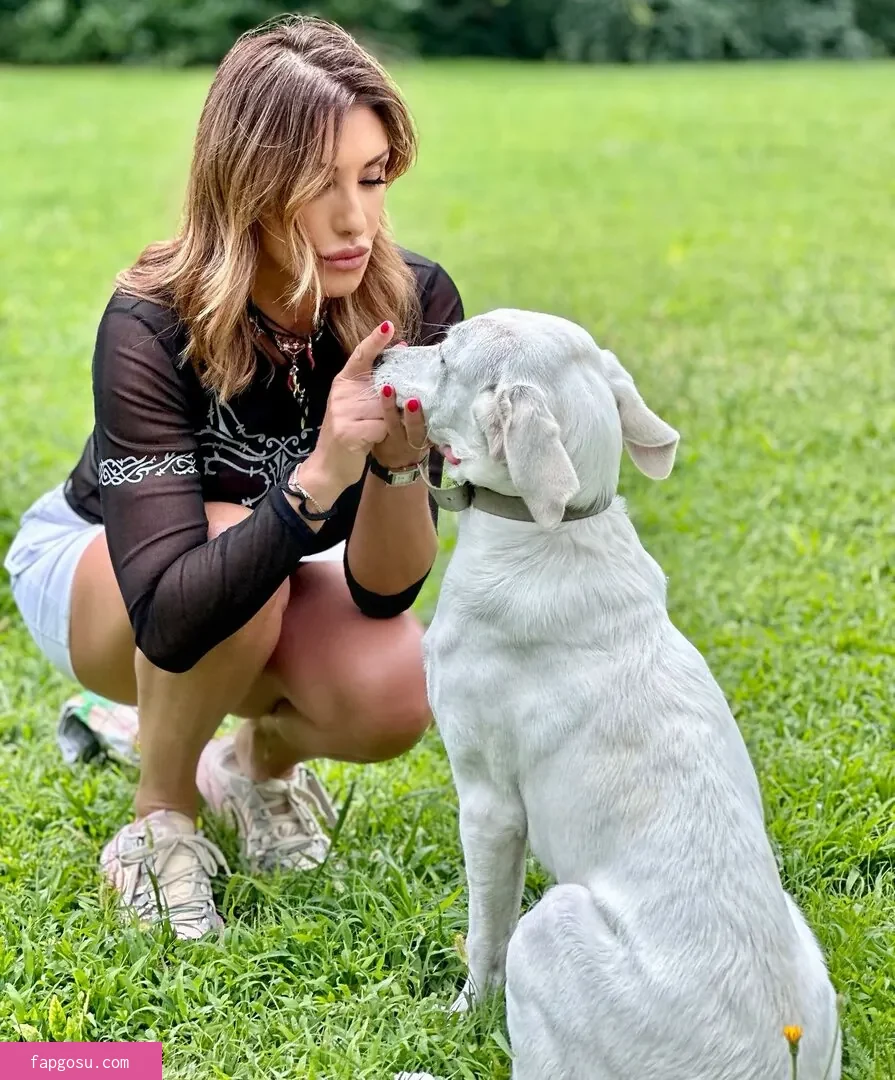 Sabrina Salerno