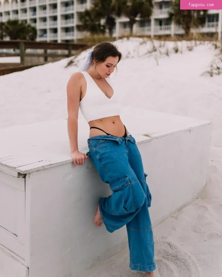Sarah Senecal