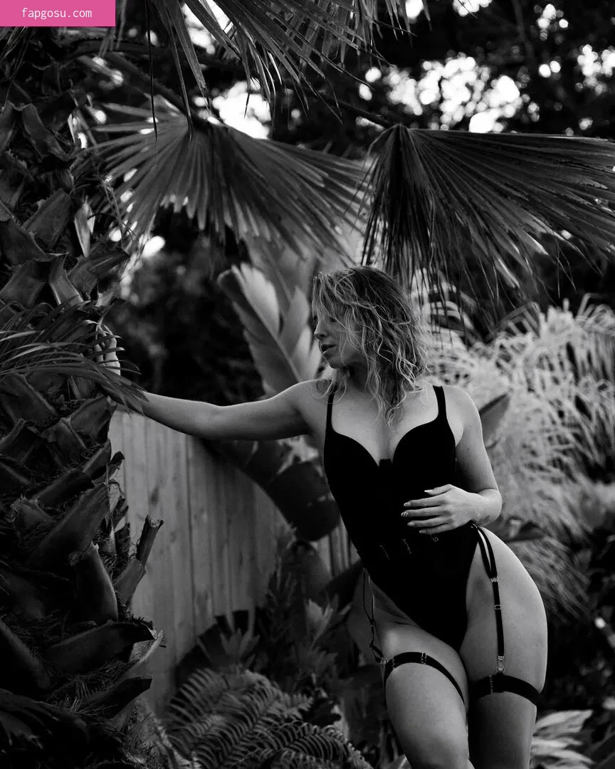Sarah Senecal